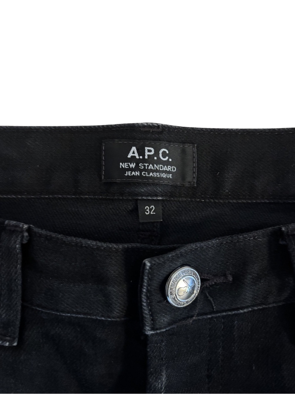 A.P.C. Men's Black Slim Jeans with Subtle Fade - Picture 2 of 6